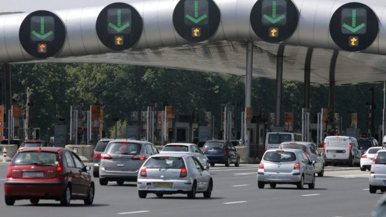 Snelwegen tol: een schijnbare stijging voor 2026