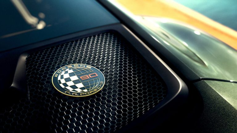 Porsche viert Ferdinand met een exclusieve 911 GT3, beperkt tot 90 eenheden.