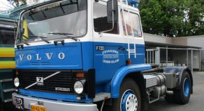 Volvo F720 4×2 Tractor : De Onmisbare Cabine van de Vier Club