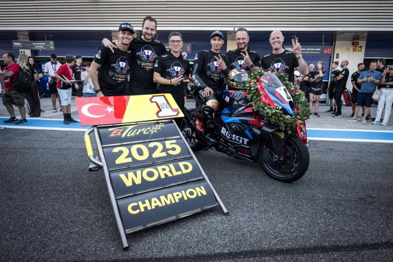 BMW Motorrad Motorsport 2025 : schitterende overwinningen op alle fronten
