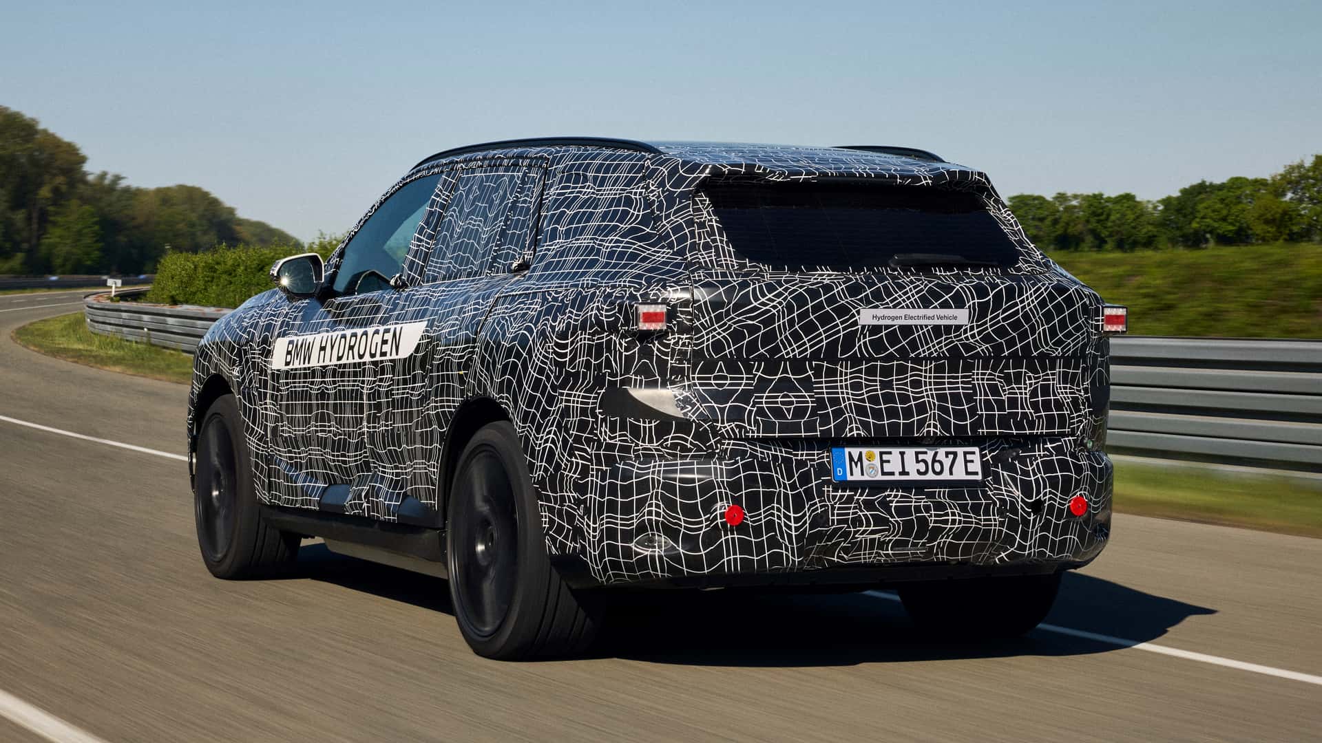BMW X5: een gedurfde koerswijziging naar waterstof en elektrisch