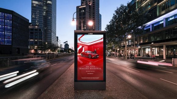 Amsterdam: Een Stad die Strijdt Tegen Reclame voor Benzineauto's