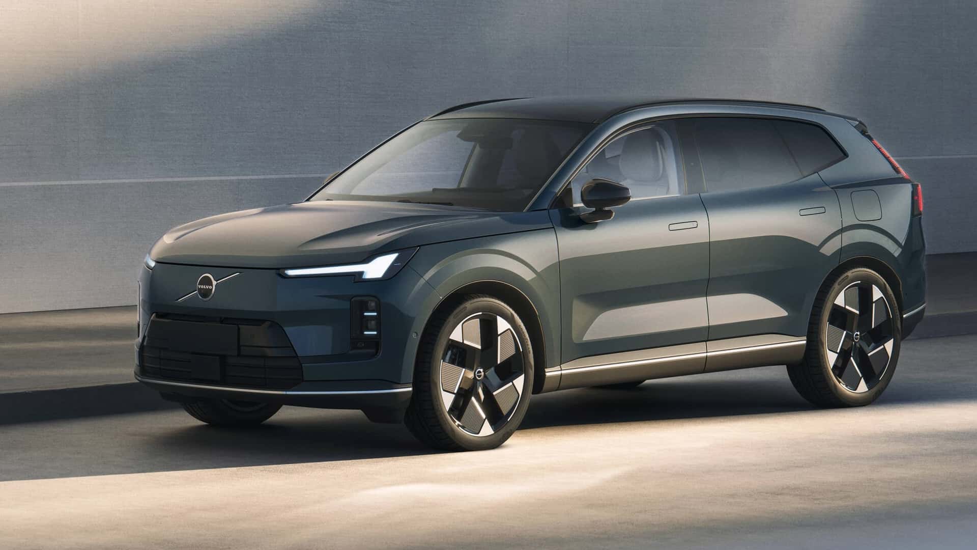 De Volvo XC70 2026: een hybride SUV die de gemoederen bezighoudt