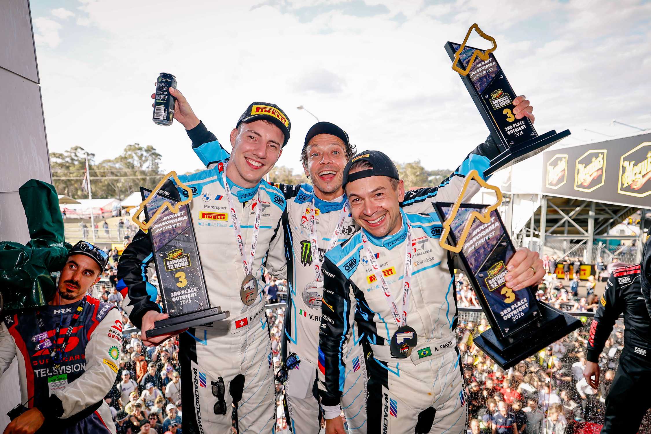BMW M4 GT3 EVO Behaalt Twee Podiums op Bathurst 12 Uur
