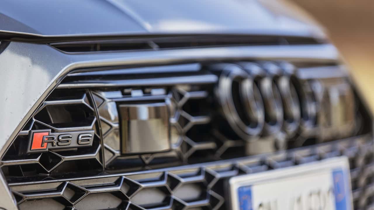 Audi RS6 2026: een terugkeer naar de basis met een hybride touch