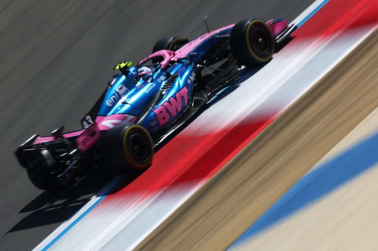 Mercedes en de F1: Een motor onder hoge spanning voor Melbourne