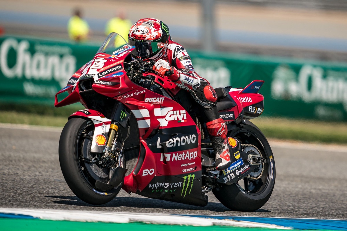 Marc Márquez: tussen vallen en uitdagingen, een terugkeer onder druk