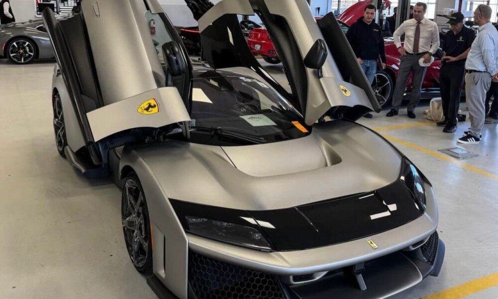 Ferrari F80 komt naar de VS: Een blik op het eerste Amerikaanse model