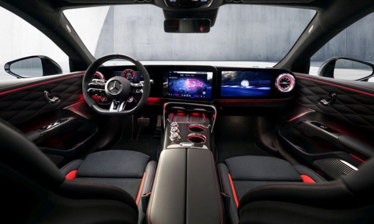 Mercedes-AMG GT 4-deurs Coupé onthult geavanceerd interieur met focus op r…