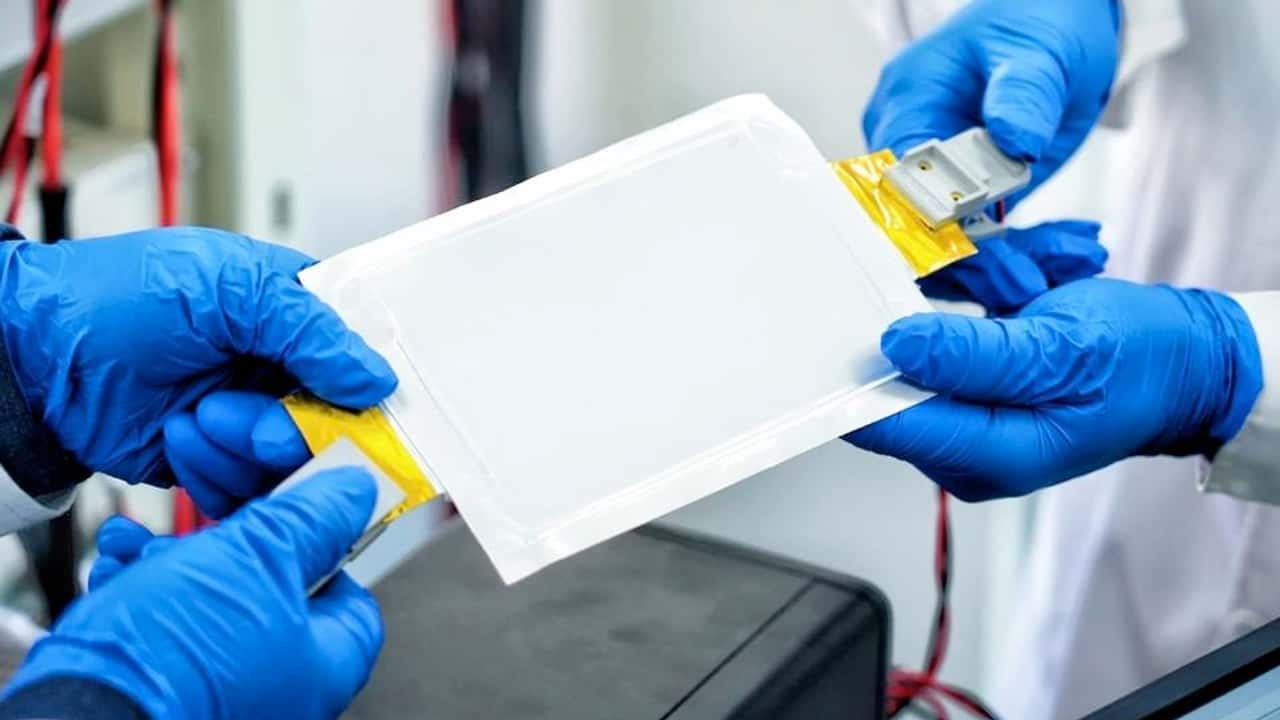 Solid-State-batterijen onder druk: Onverwachte wending voor de elektromobi…