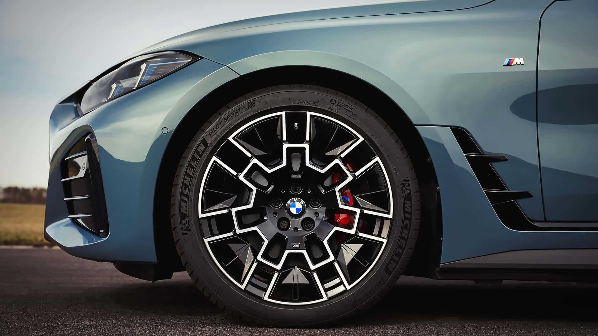 Autodesign: Wanneer esthetiek technologie verbergt