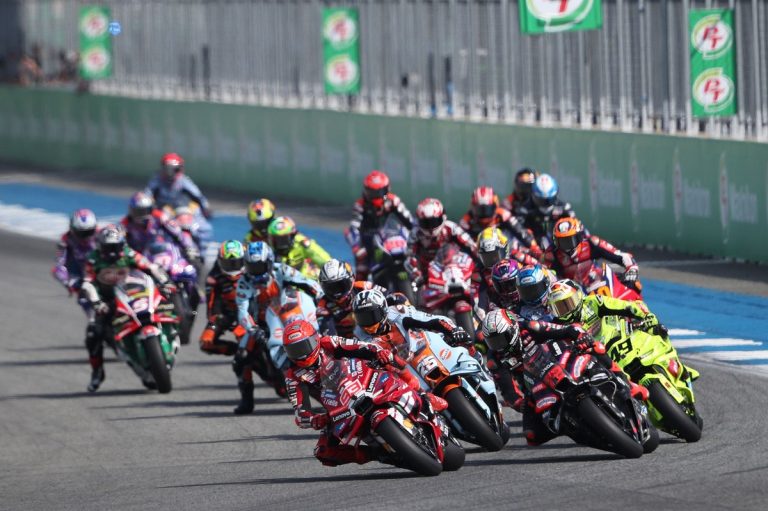 Bezzecchi wint GP van Thailand: een keerpunt voor Aprilia en de MotoGP