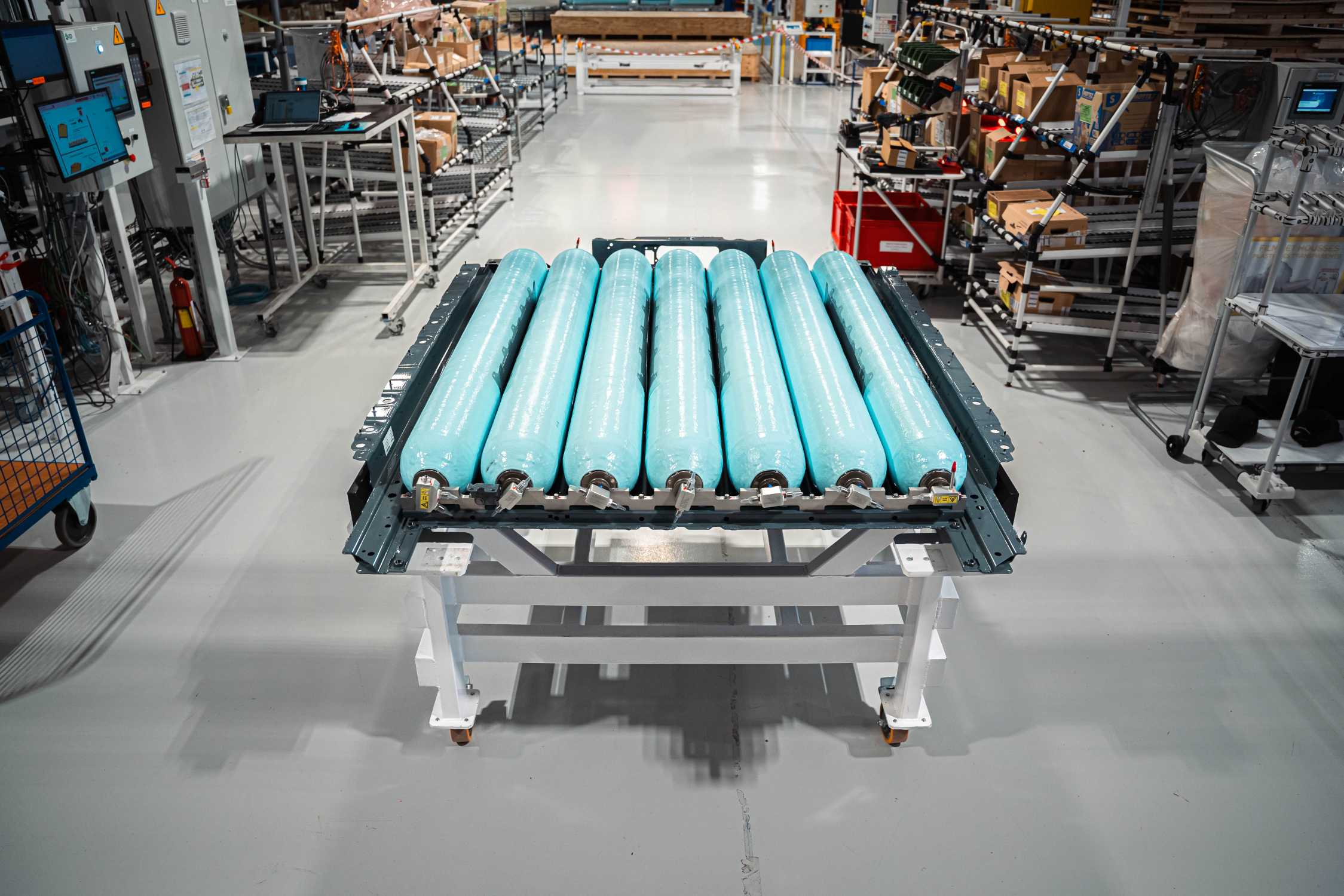 BMW onthult innovatieve waterstoftank voor iX5