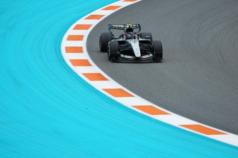 Antonelli slaat in Miami meteen een gaatje in de F1-titelstrijd
