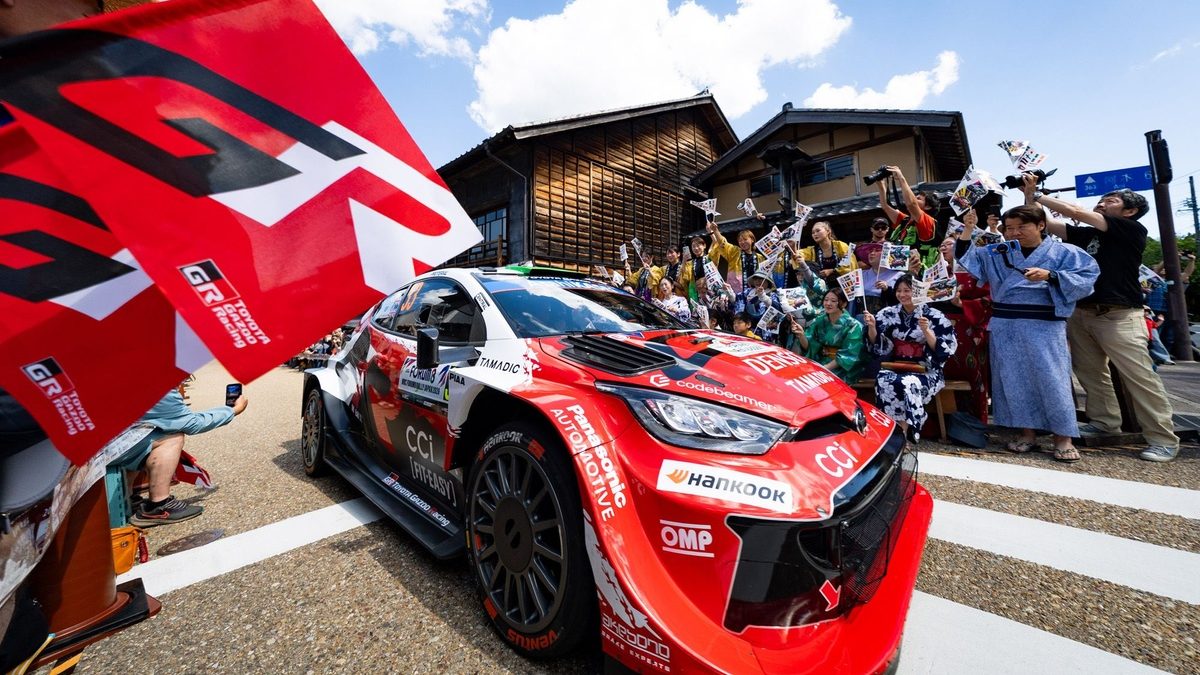 Evans wint Rally Japan, Solberg pakt punten na pech