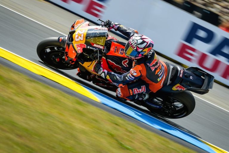 MotoGP: Tech3 worstelt met blessures en zoekt duidelijkheid over motordeal