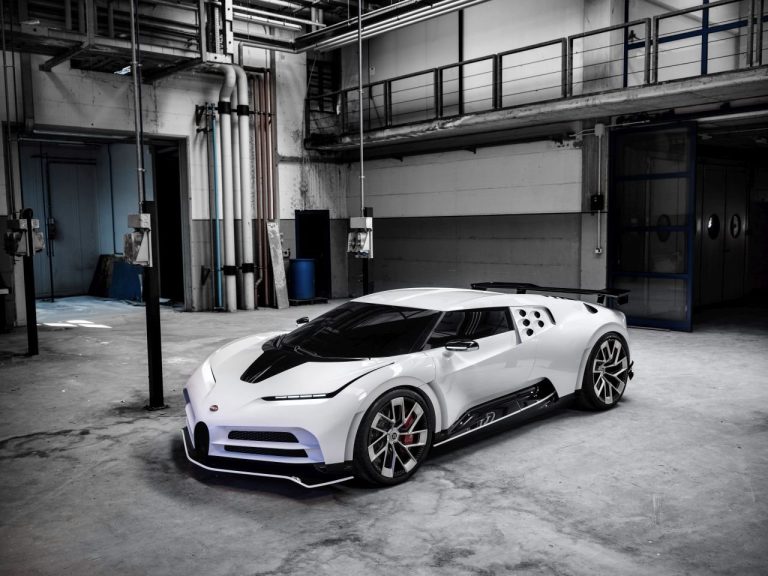 Bugatti Centodieci duikt op in Dubai voor een duizelingwekkende 16,3…