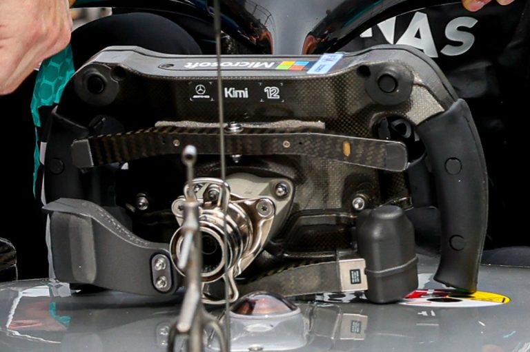 Mercedes pakt chaotische starts aan met software- en hardware-updates