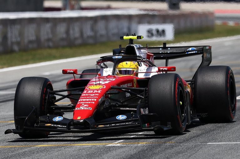 Formule 1: Hamilton wint GP Catalonië met Ferrari, droom Antonelli spat uiteen